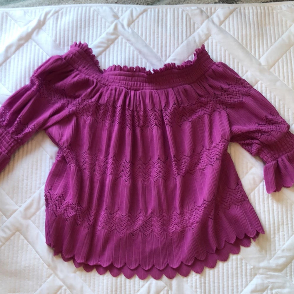 Lane Bryant Smocked Off The Shoulder Berry Color Top . Size 18/20. - Picture 5 of 12